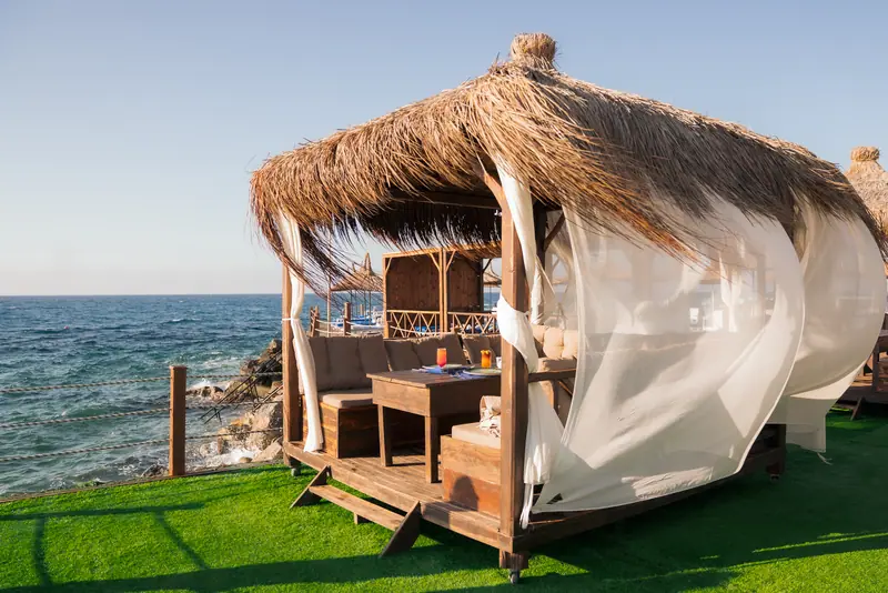 Dome Hotel havuz ve deniz