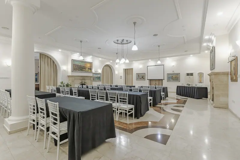 Dome Hotel etkinlik