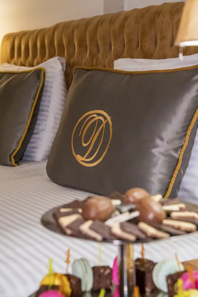 Dome Hotel oda