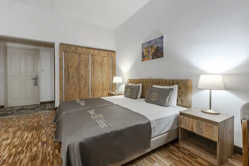 Dome Hotel oda