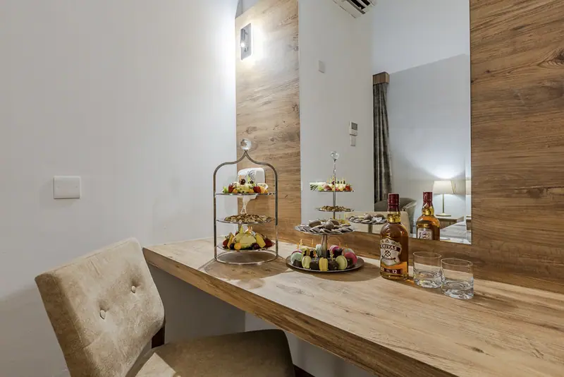 Dome Hotel oda