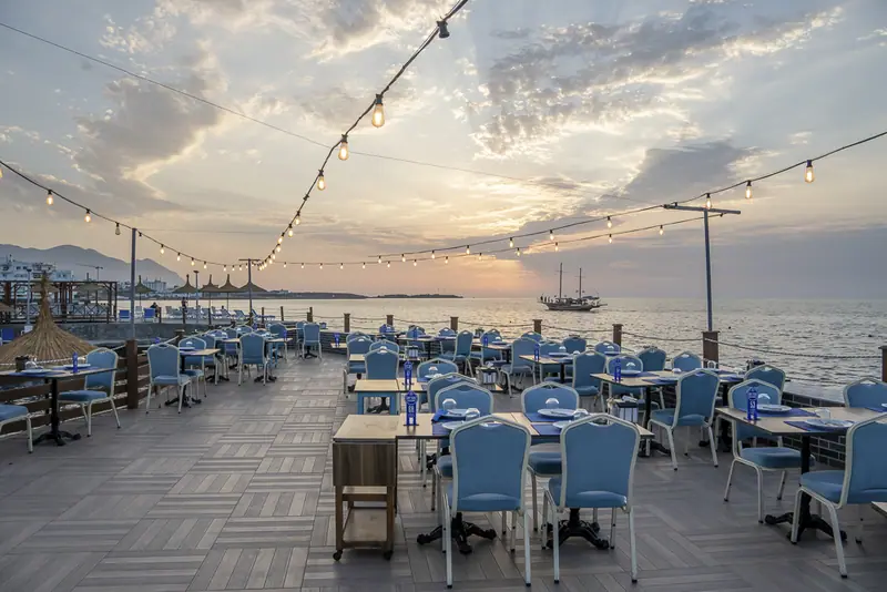 Dome Hotel restoran