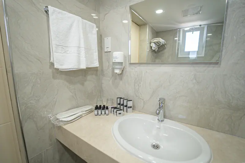 Dome Hotel oda