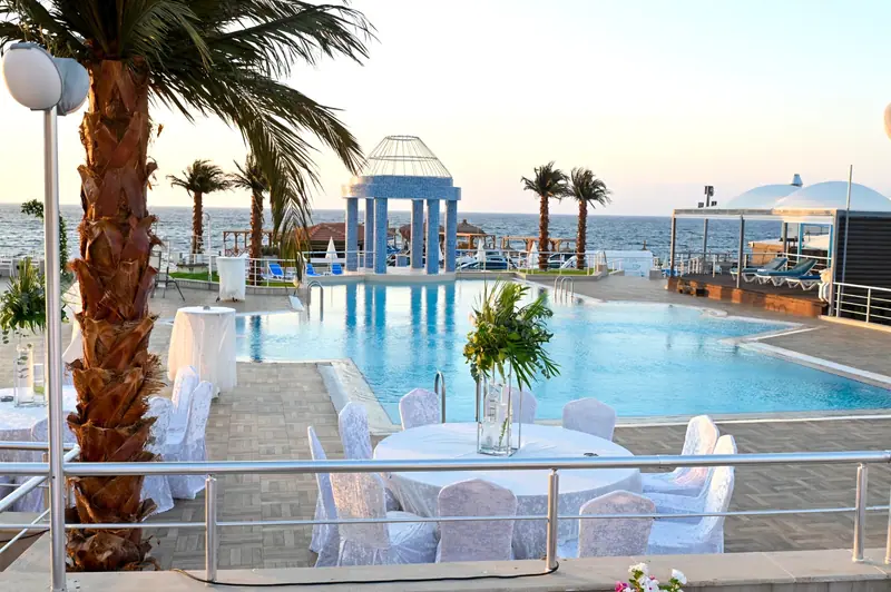Dome Hotel etkinlik