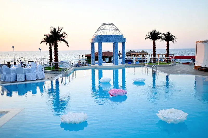 Dome Hotel etkinlik