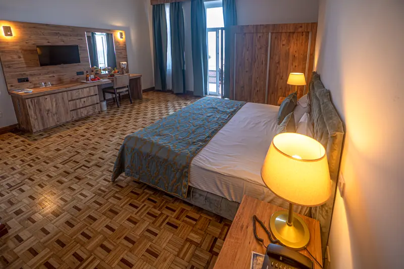 Dome Hotel oda