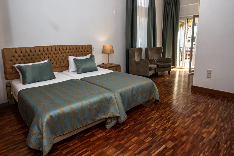 Dome Hotel oda